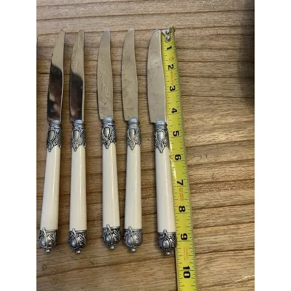 Vtg Set of 6 Home Essentials RENAISSANCE BONE Dinner Knives 9” Serrated - Picture 7 of 7